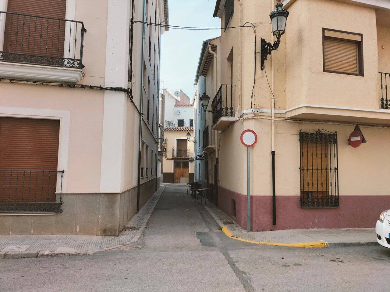 Estado previo calle sin arbolado Estado previo calle sin arbolado